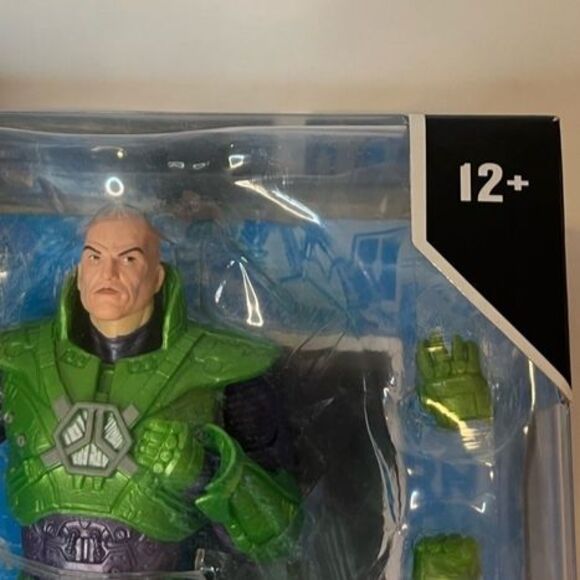 McFarlane DC Multiverse Villian Lex Luthor Green Power Suit 7" Action Figure NEW - Picture 6 of 9